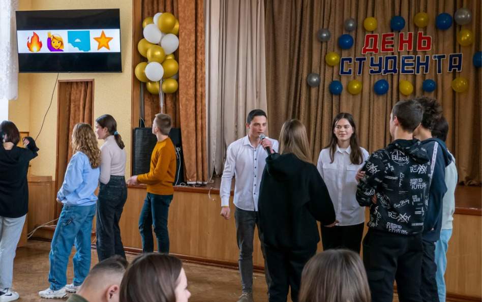У Бердичівському фаховому коледжі промисловості, економіки та права відзначили День студента