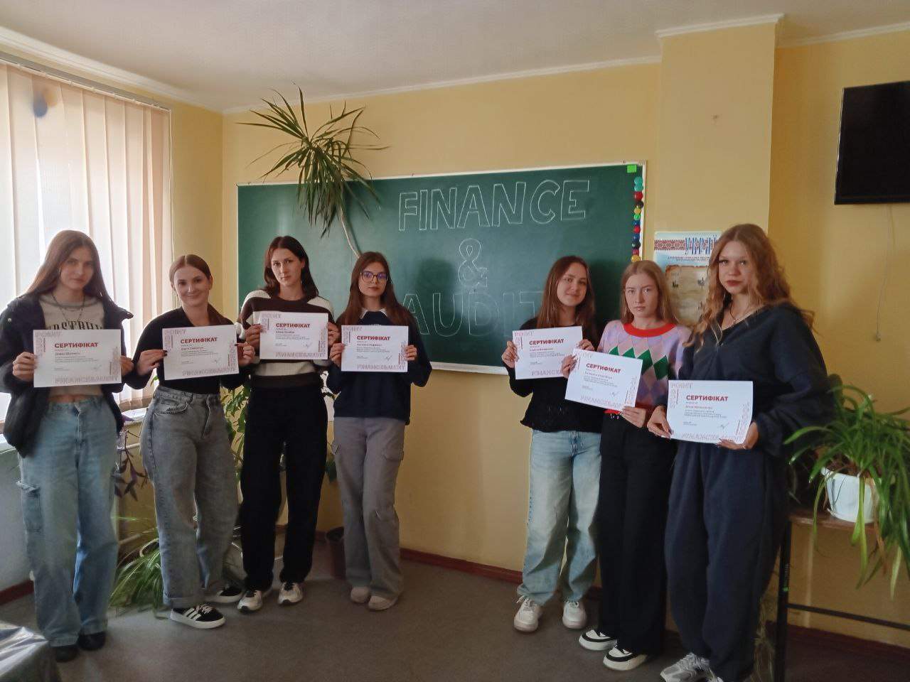 Студенти економічних спеціальностей взяли участь у тижневому інтенсиві Finance & Audit School.