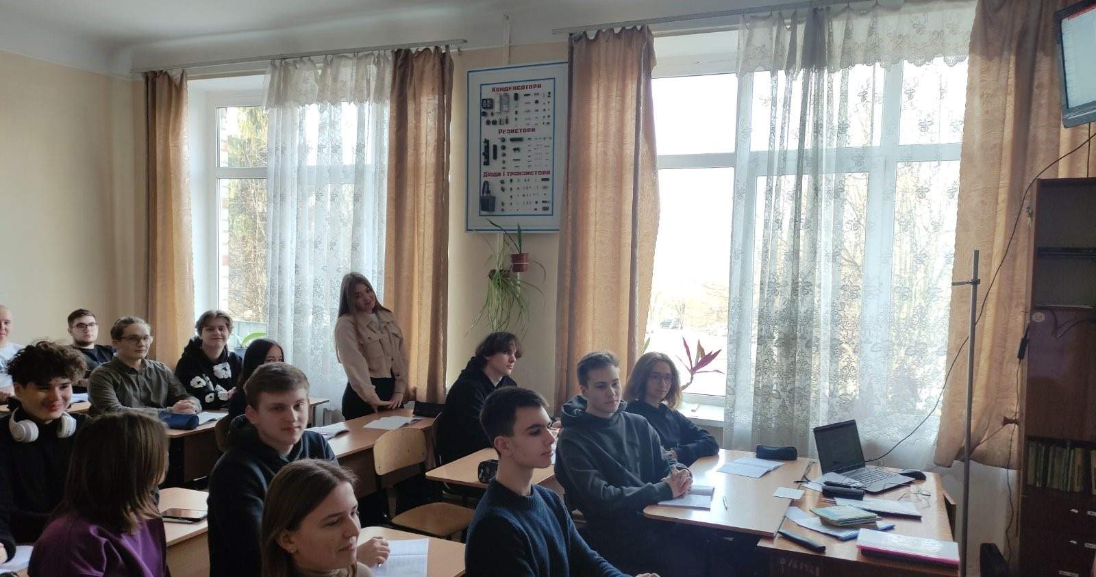 12 березня  відбулося засідання студентського наукового товариства природничих дисциплін “Промінь”