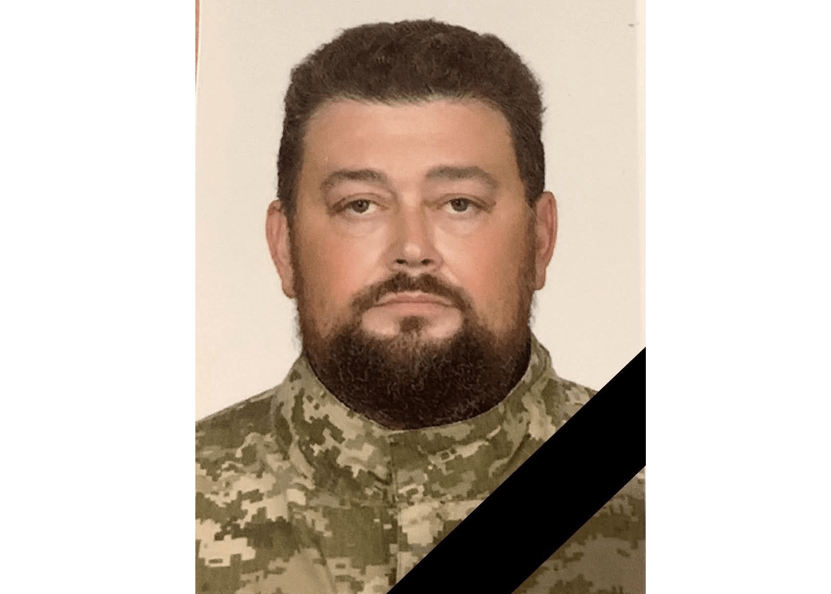 З глибоким сумом повідомляємо про смерть випускника Андрєєва Віктора Олександровича