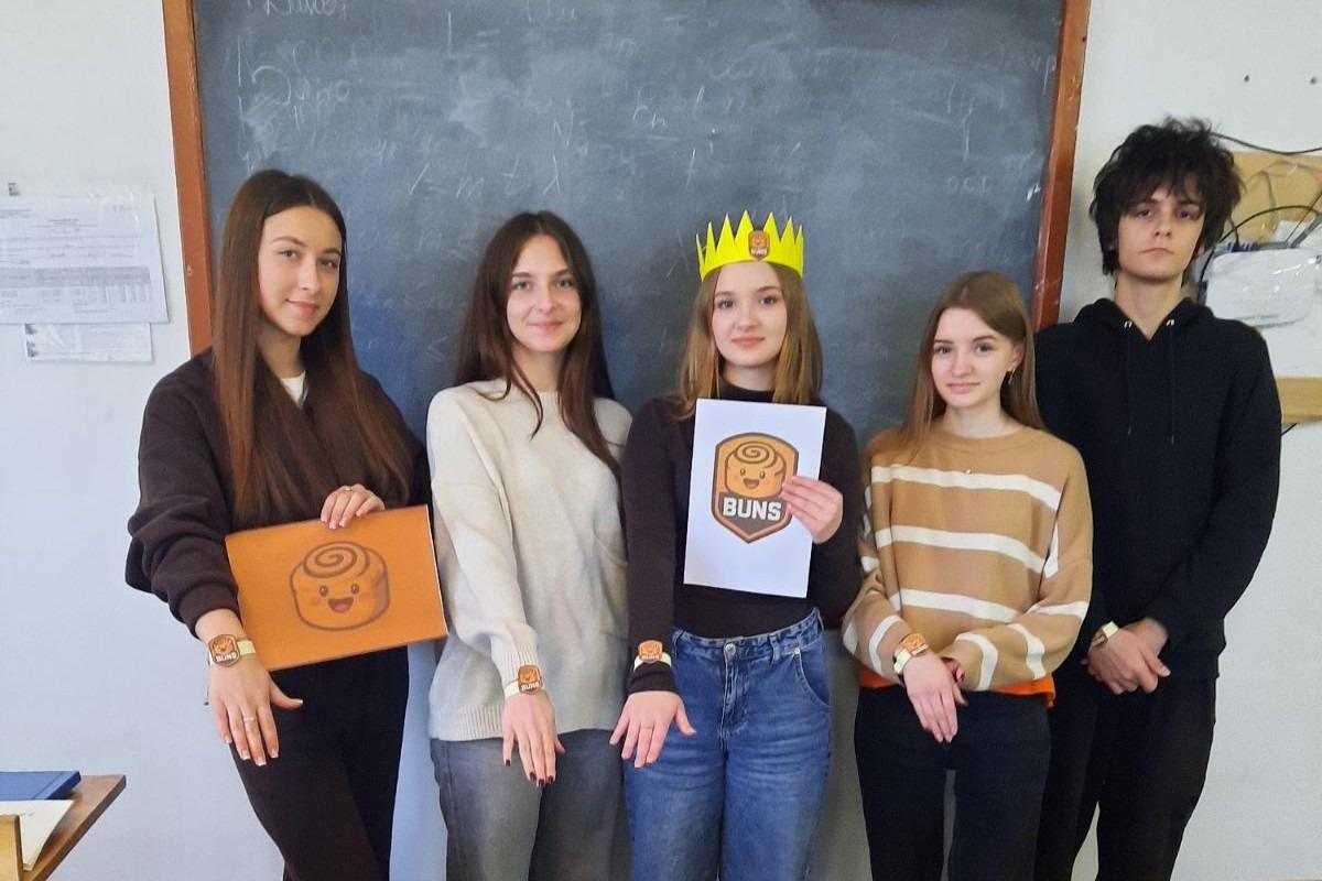 Економічна вікторина до Дня студента